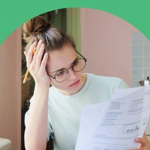 Descontrole financeiro: o que é e como evitá-lo?