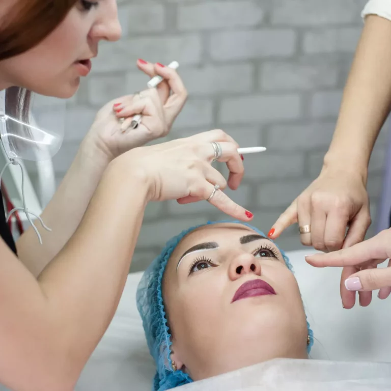 Vagas abertas para cursos de maquiagem – Veja como se inscrever gratuitamente