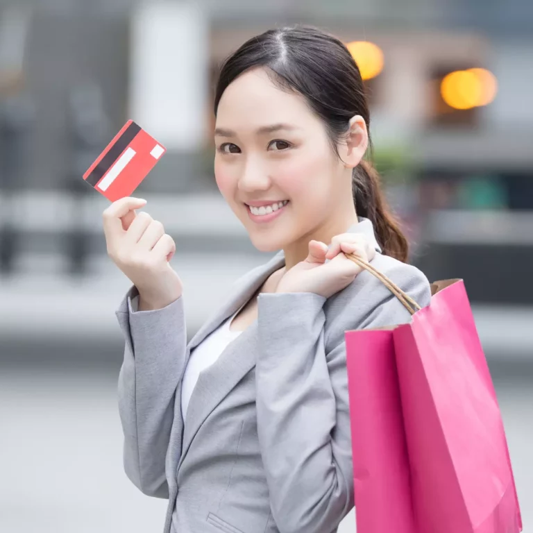 Cartão ICBC Mastercard Standard: opção acessível para quem busca um cartão de crédito