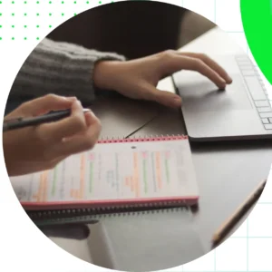 Estudos híbridos em 2026: como equilibrar aulas online, presenciais e autodidatismo